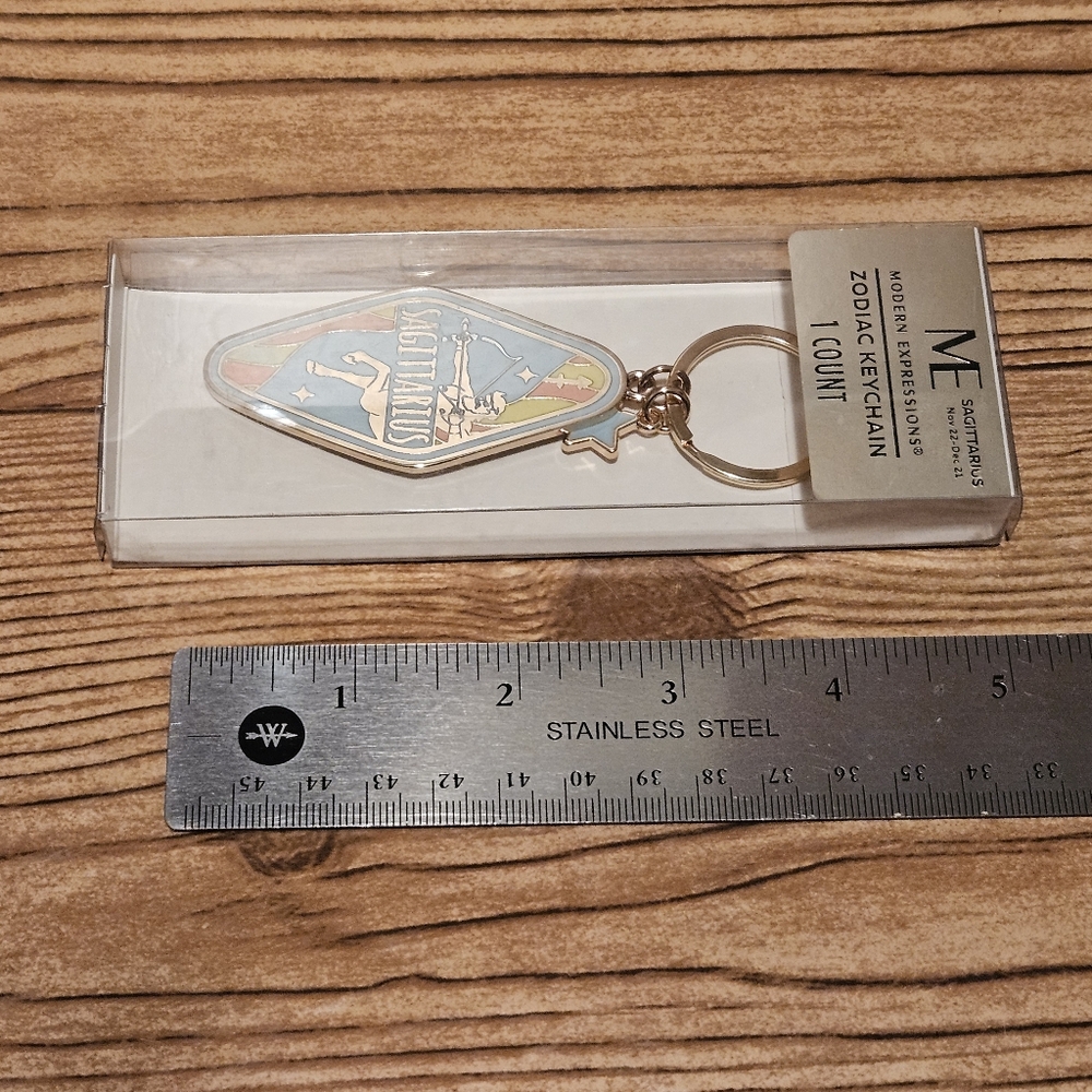 Modern Expressions Sagittarius Zodiac Keychain with Star Charm w/gold hardware 🆕 - Picture 5 of 6
